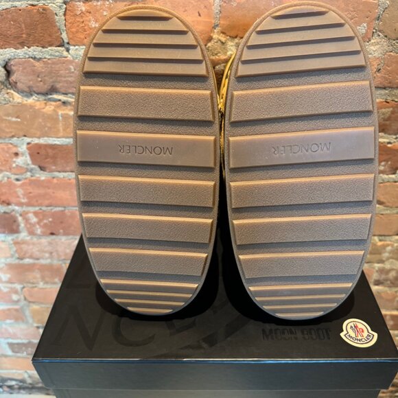 Moncler x Palm Angels x Moon Boot Camo Suede Winter Boots - Picture 6 of 6